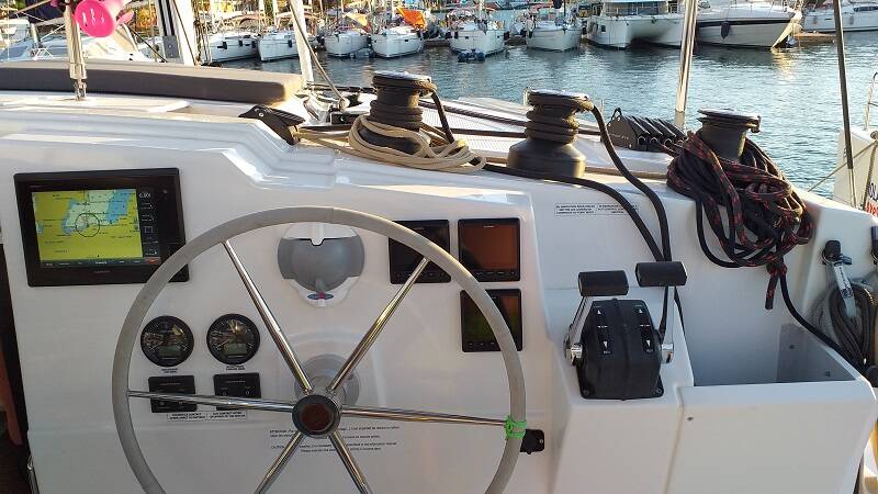 Fountaine Pajot Lucia 40 El Camino