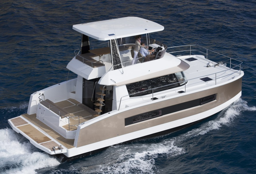 Fountaine Pajot MY 37 Thunderball