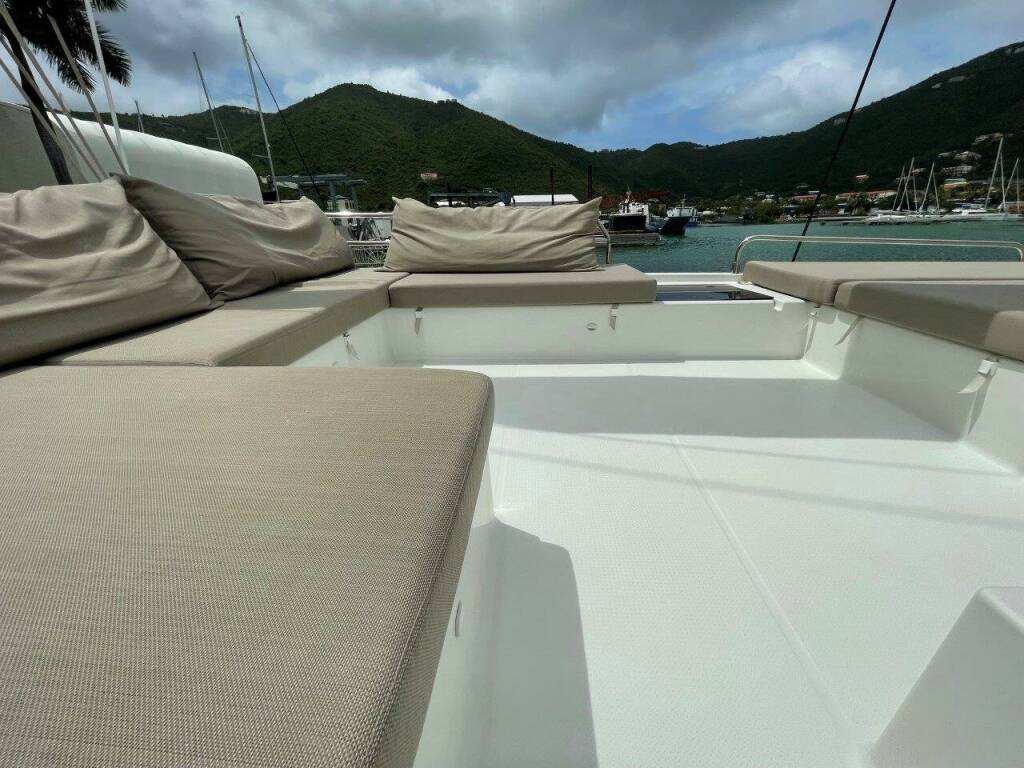 Fountaine Pajot Saba 50 Singing Winds