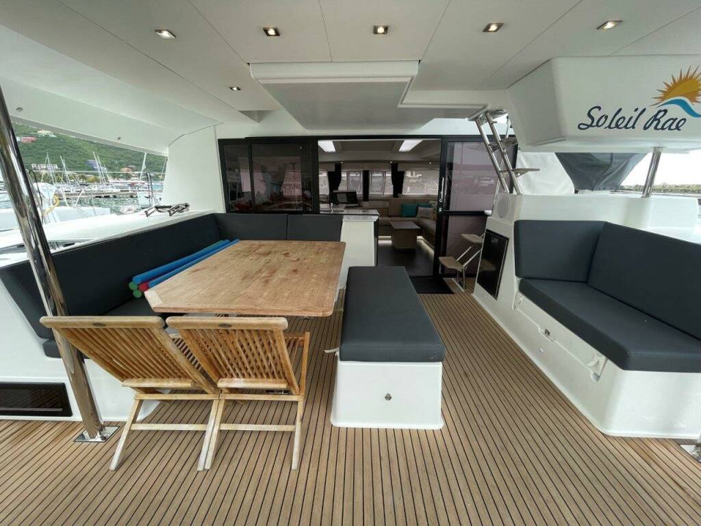 Fountaine Pajot Saba 50 Soleil Rae