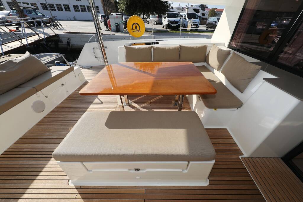 Fountaine Pajot Saba 50 Poco Loco