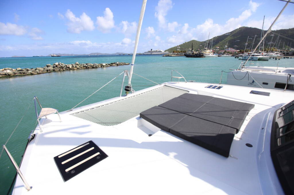 Fountaine Pajot Saona 47 Quintet Three Sheets