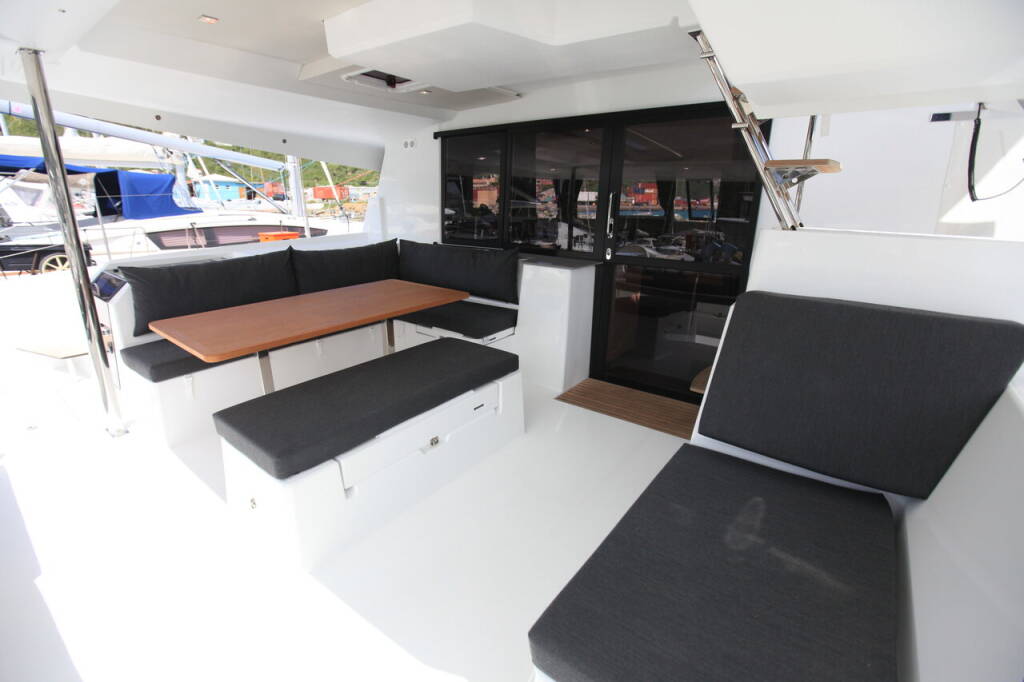 Fountaine Pajot Saona 47 Quintet Three Sheets