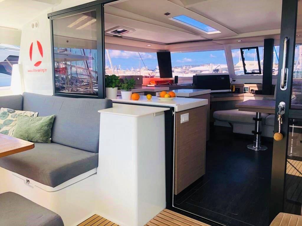 Fountaine Pajot Saona 47 Quintet Desafinado