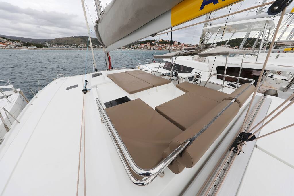 Fountaine Pajot Saona 47 Quintet Martin V