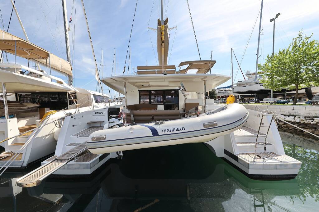 Fountaine Pajot Saona 47 Quintet Tamara V