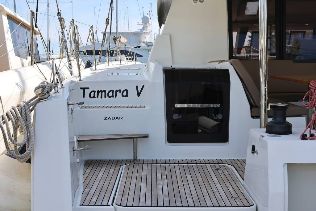 Fountaine Pajot Saona 47 Quintet Tamara V