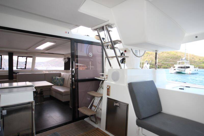 Fountaine Pajot Saona 47 La Belle Vie