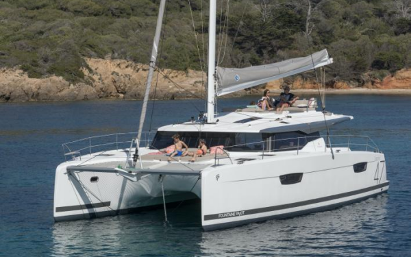 Fountaine Pajot Saona 47 Lola 2