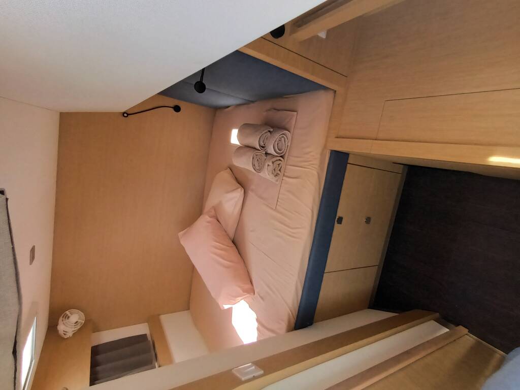 Fountaine Pajot Tanna 47 Eros