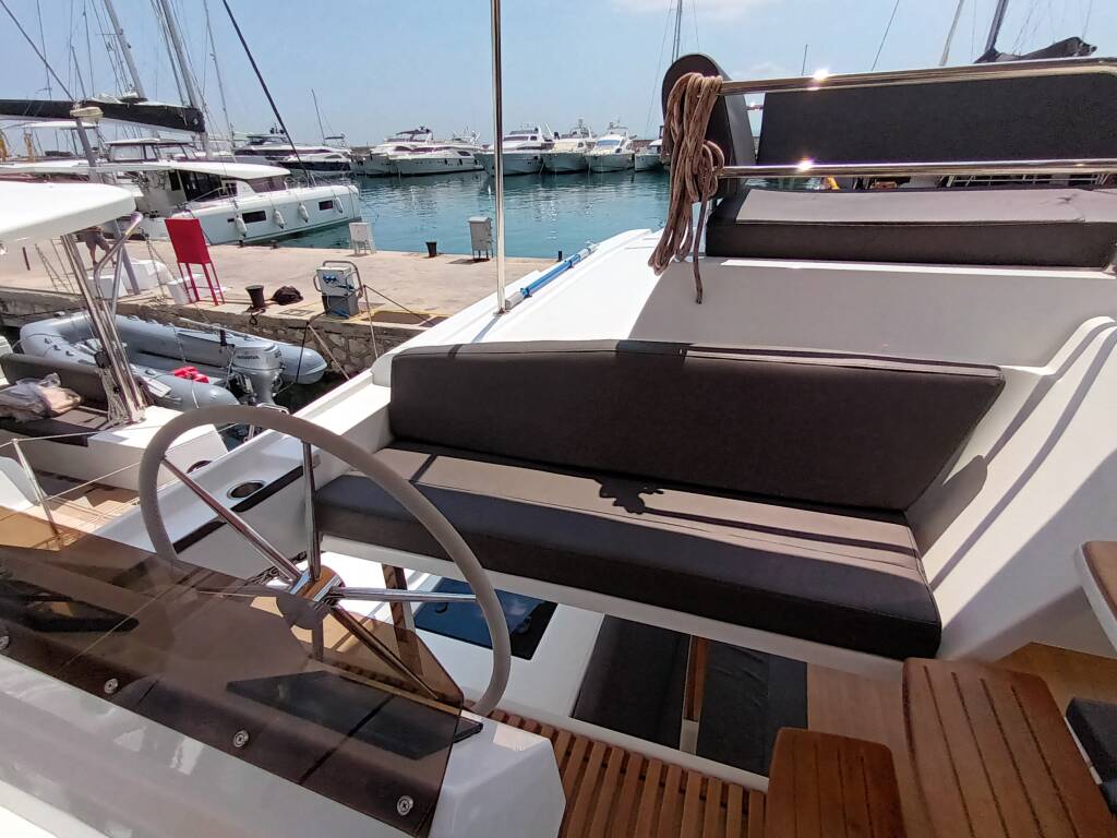 Fountaine Pajot Tanna 47 Eros