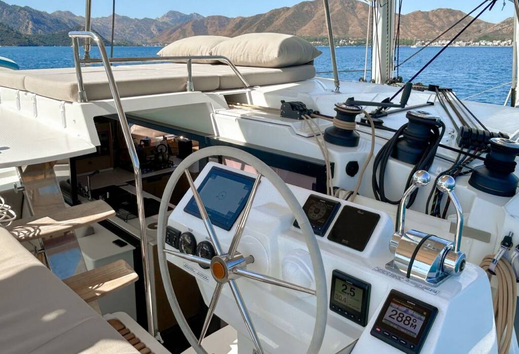 Fountaine Pajot Tanna 47 Angara