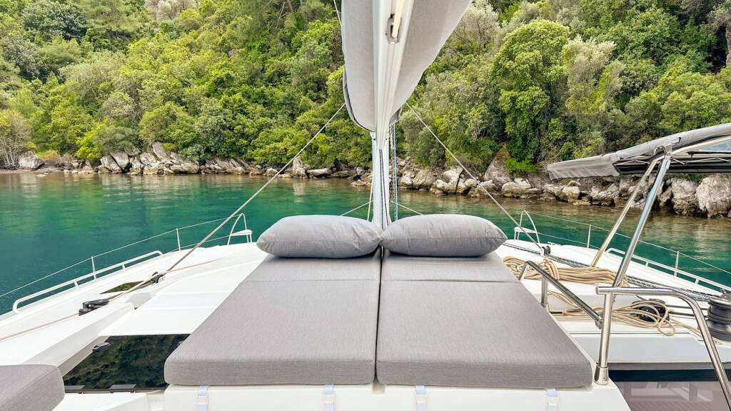 Fountaine Pajot Tanna 47 Smart Way