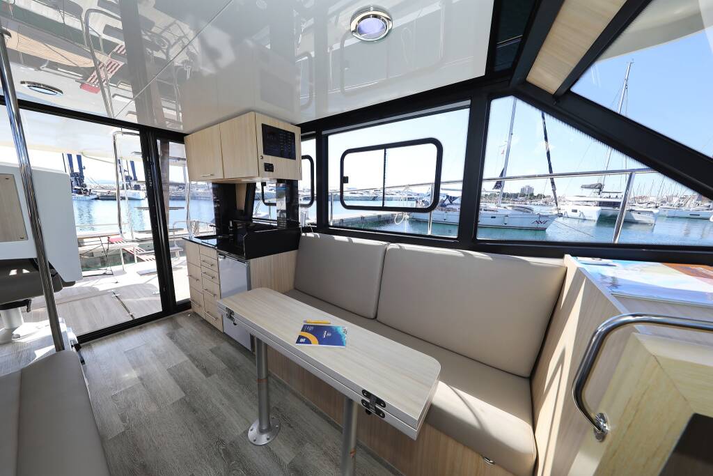 Futura 40 Grand Horizon Batu