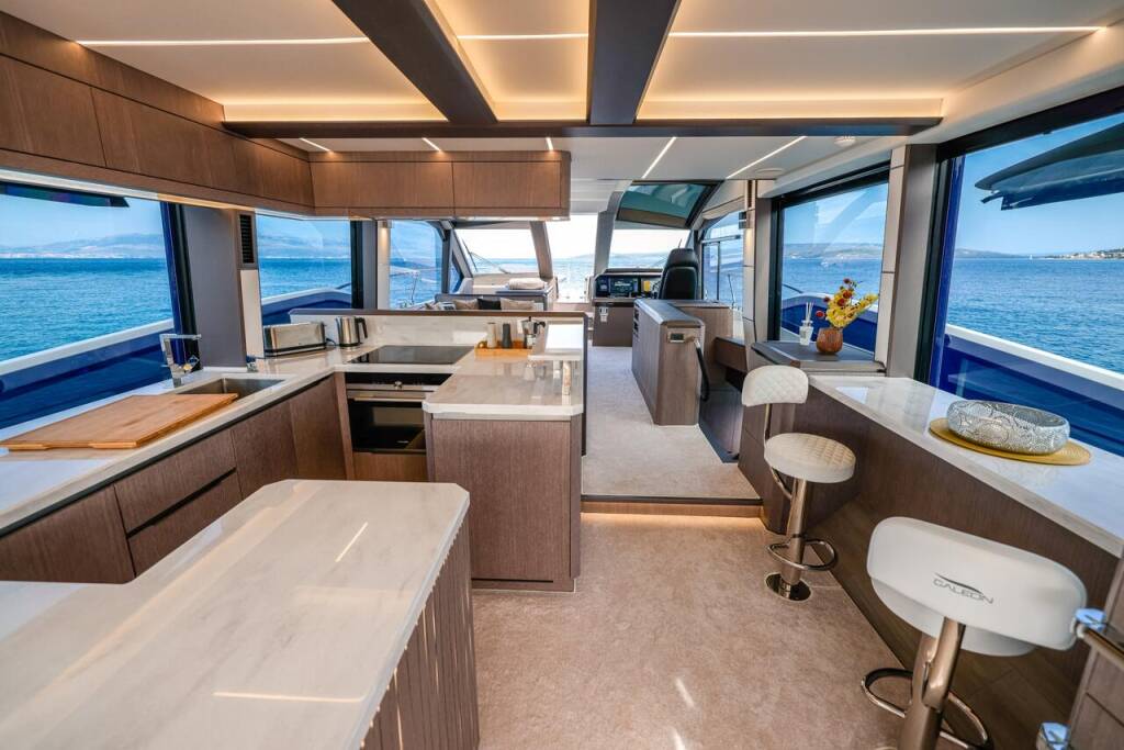 Galeon 640 FGstar