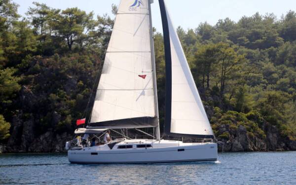 Hanse 385 Ariel