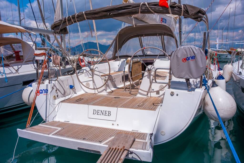 Hanse 445 Deneb