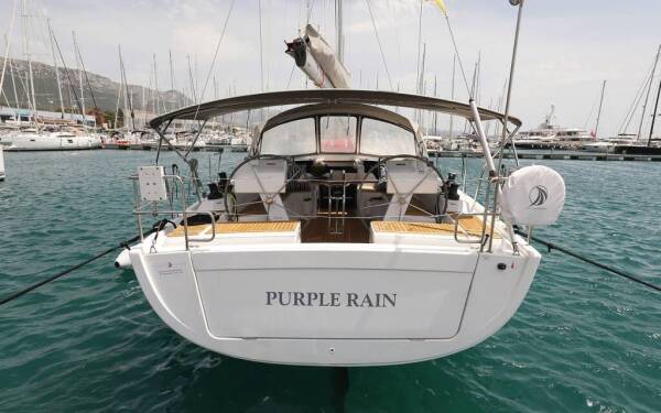 Hanse 455 Purple Rain