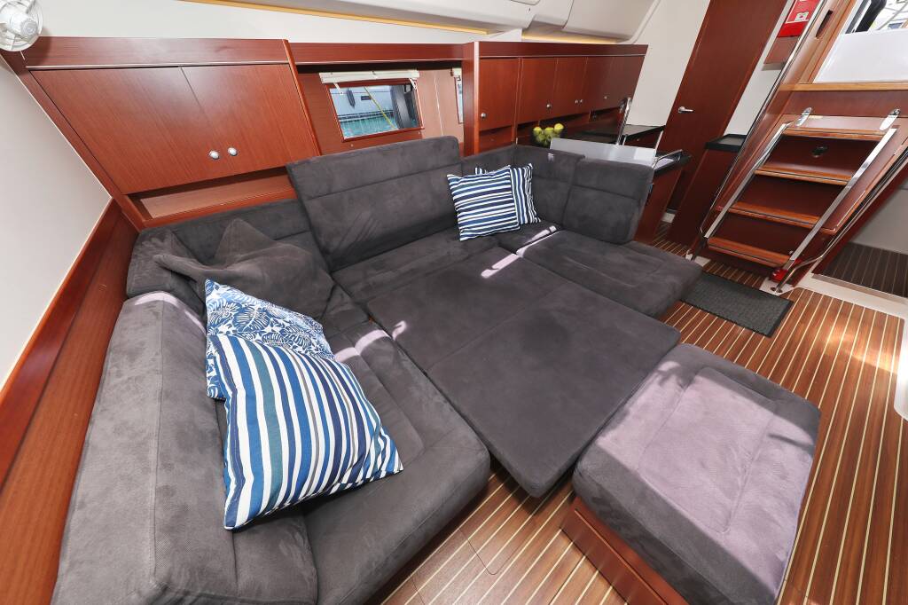 Hanse 455 Bare Necessities