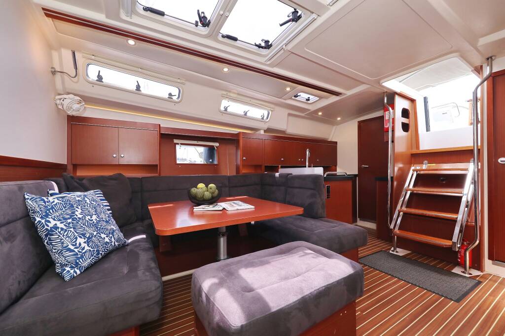 Hanse 455 Bare Necessities