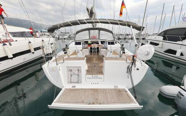 Hanse 455 Bare Necessities