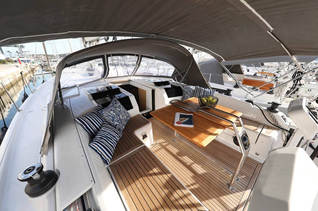 Hanse 458 Kind of magic