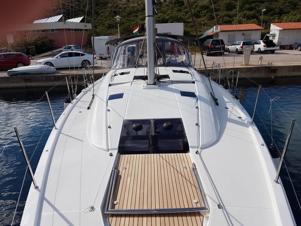 Jeanneau 54 Blue Dream