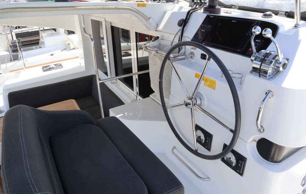 Lagoon 40 ECONOMY