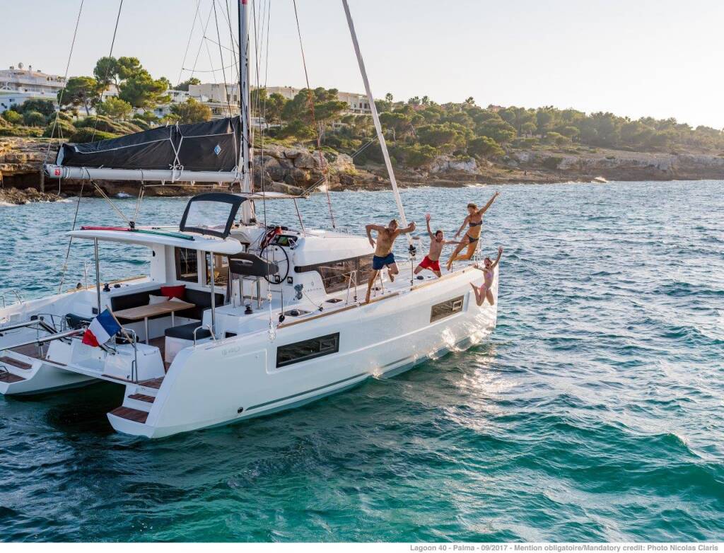 Lagoon 40 Sail Agena