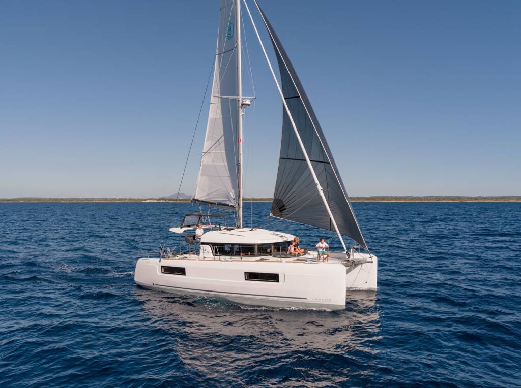 Lagoon 40 Esmee