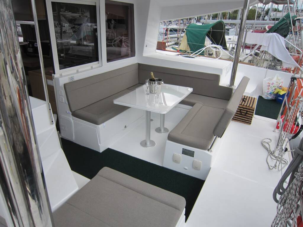 Lagoon 400 S2 Emerald Seas