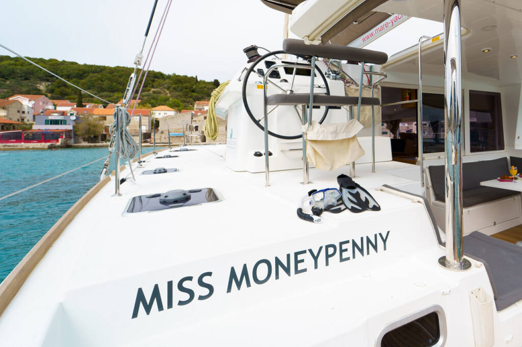 Lagoon 400 S2 Miss Moneypenny