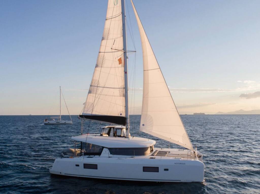 Lagoon 42 Notorious