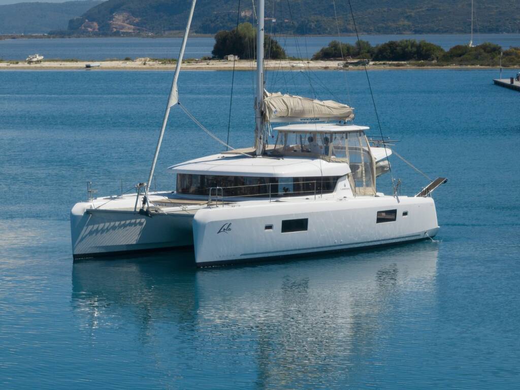 Lagoon 42 Lola