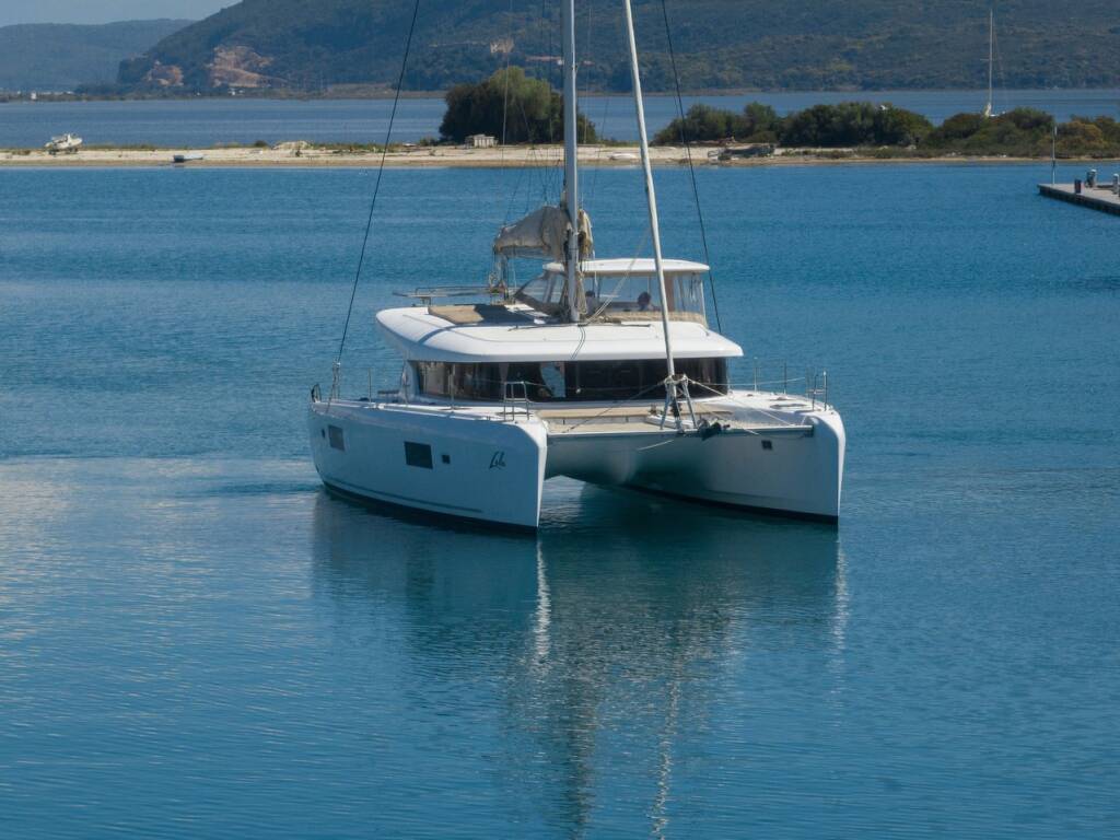 Lagoon 42 Lola