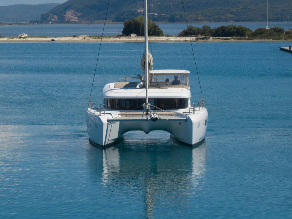 Lagoon 42 Lola