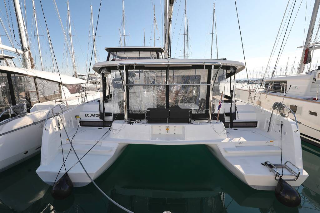 Lagoon 42 Equator