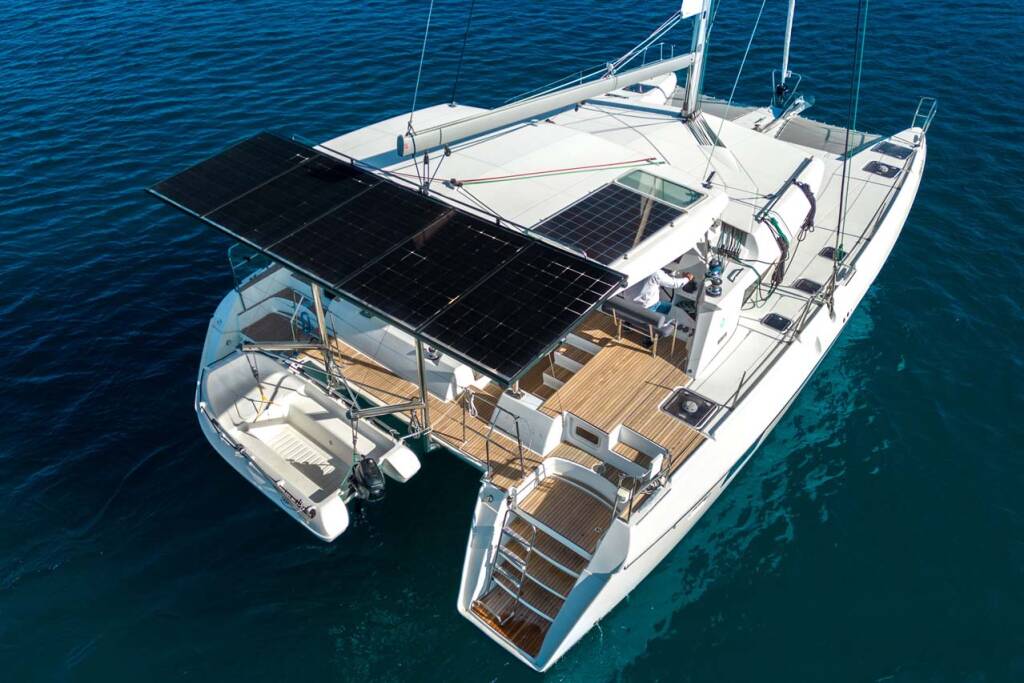 Lagoon 420 Pulsar