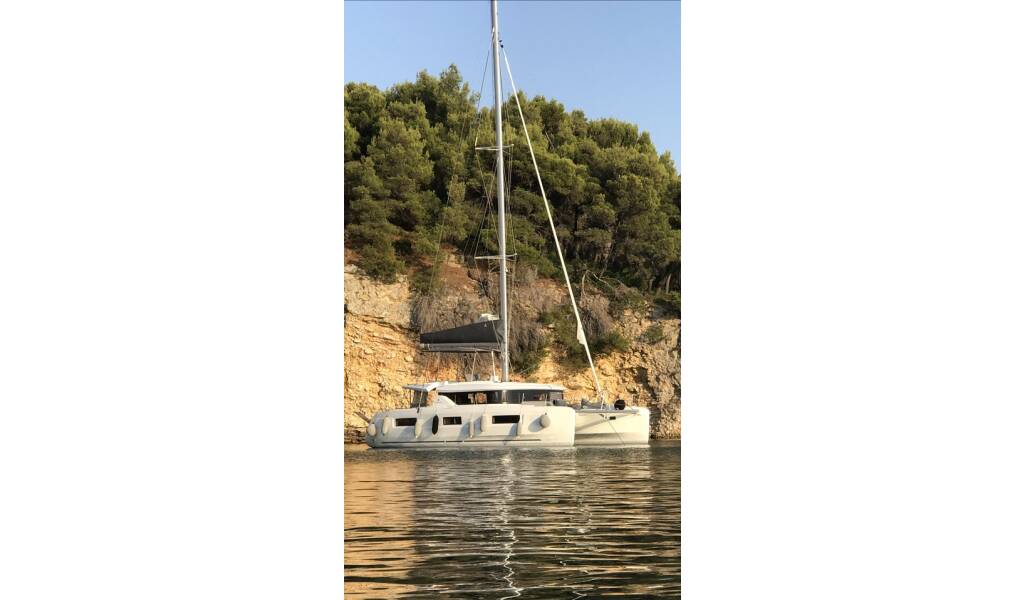 Lagoon 46 Grand Blue