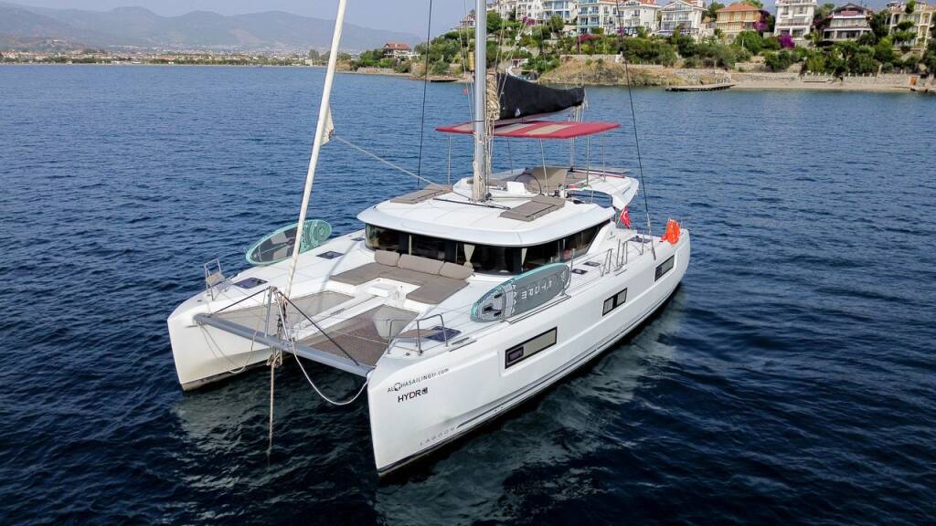 Lagoon 46 Hydra