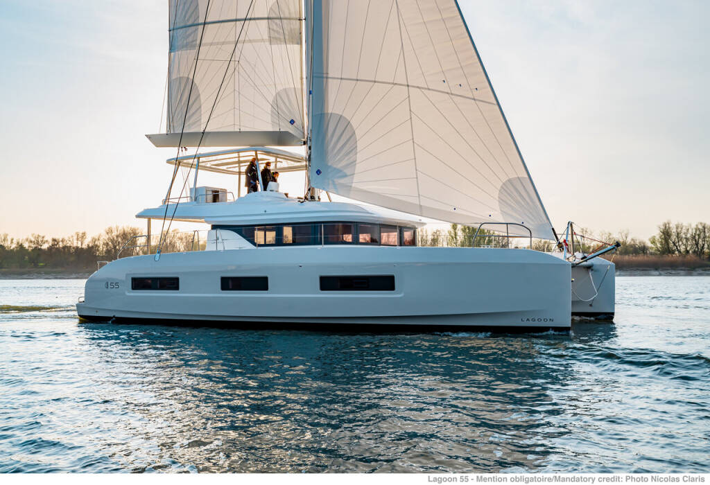 Lagoon 55 Azul