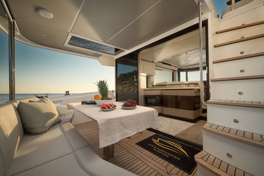 Navetta 48 Ava