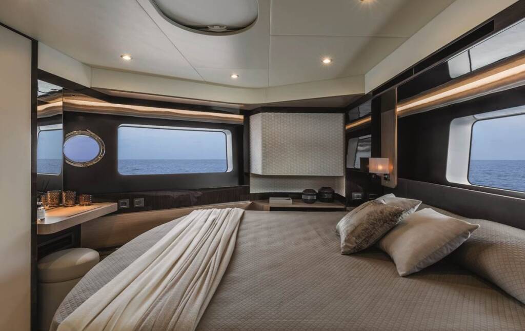 Navetta 48 Ava