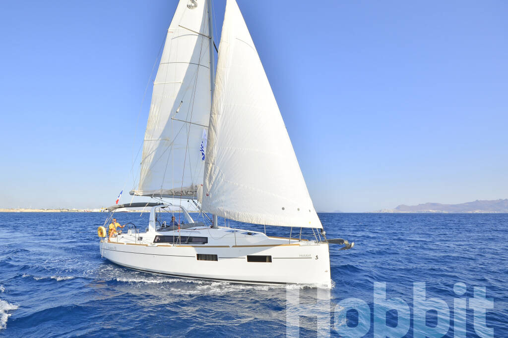 Oceanis 35 Hobbit