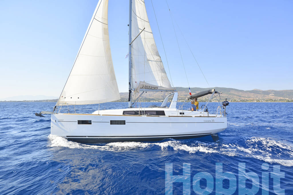 Oceanis 35 Hobbit