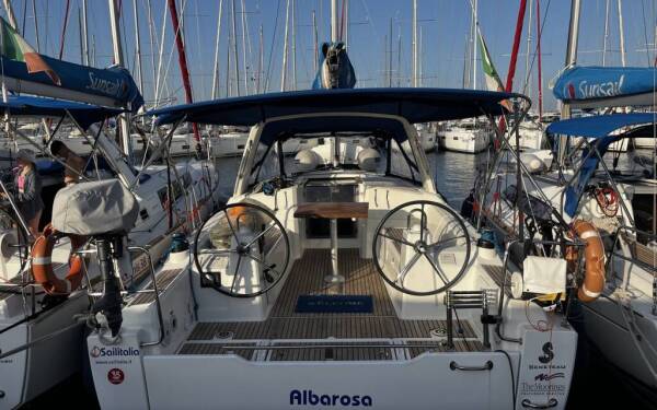 Oceanis 35.1 Albarosa