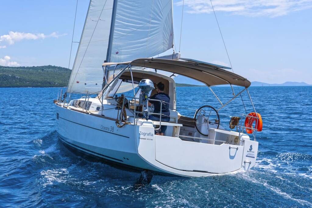 Oceanis 38 Zografia