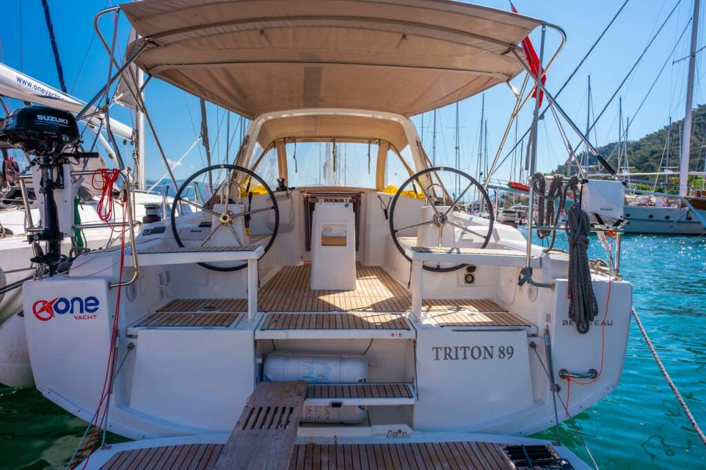 Oceanis 38.1 Triton 89