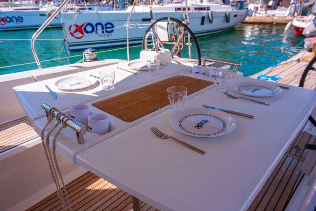 Oceanis 38.1 Triton 89