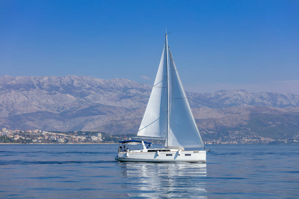 Oceanis 38.1 Anima Maris II